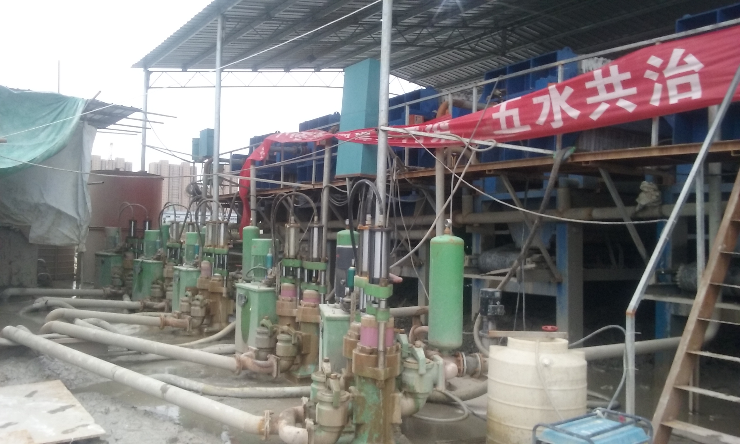 杭州雅頓打樁污泥處理現(xiàn)場